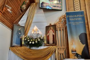Pielgrzymki małe i&nbsp;duże do&nbsp;Bożego Miłosierdzia