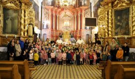 Pielgrzymka dzieci do&nbsp;Borku Starego