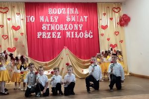 ,,Rodzina to&nbsp;mały świat stworzony przez&nbsp;miłość”